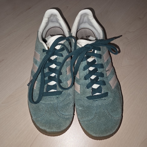 Adidas Gazelle Green Suede Kids Sneakers - Picture 1 of 7
